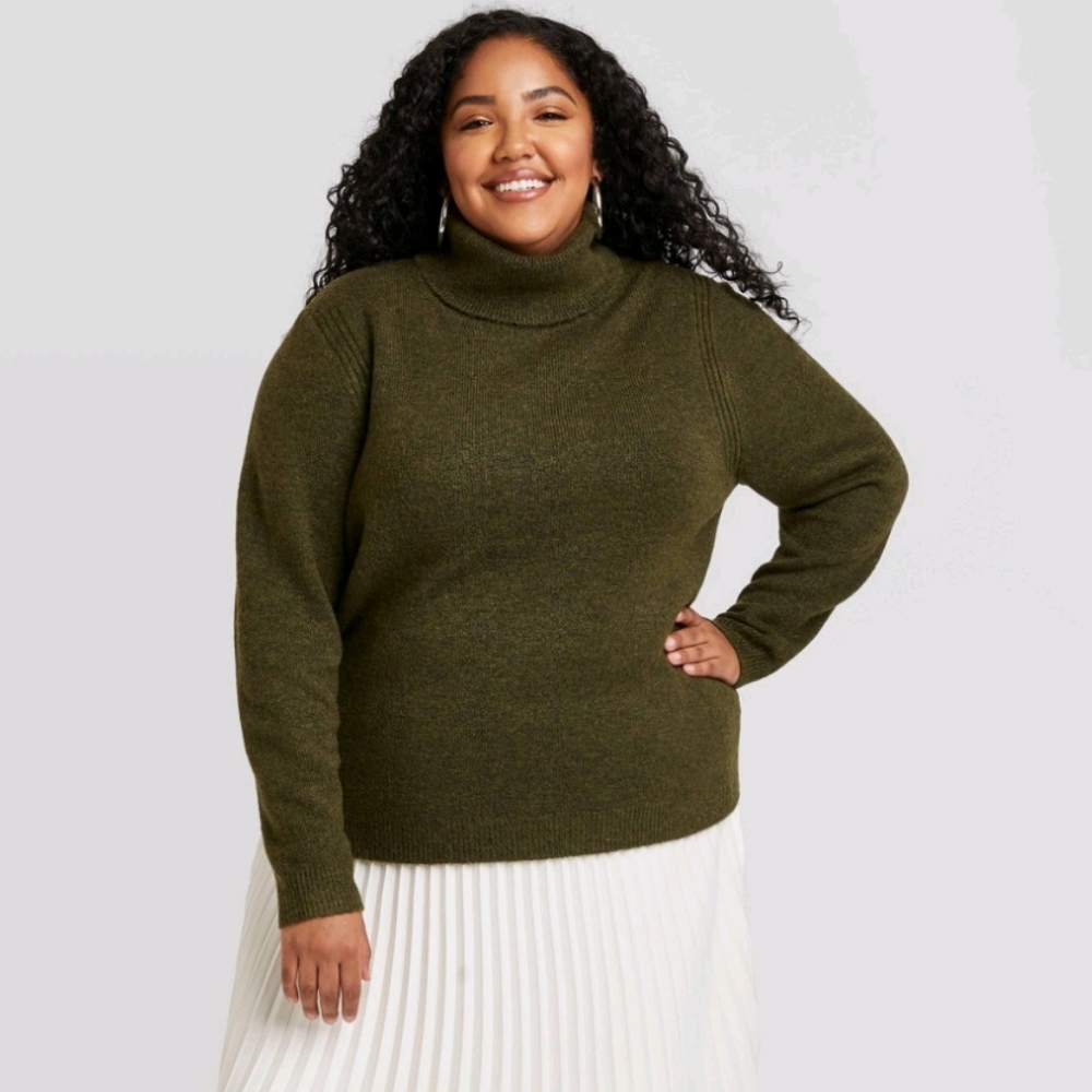 NWOT Olive green turtleneck pullover sweater